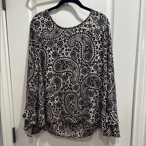 !EUC Crescent Black, Burgundy  and White Paisley Ruffled Tiered Blouse!